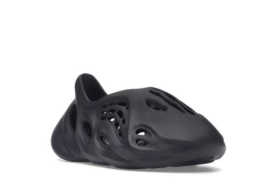 Adidas Yeezy Foam RNR Onyx - Dripflix