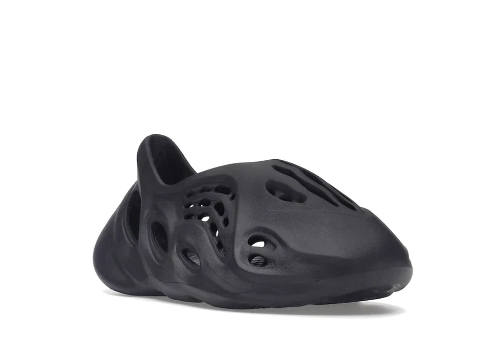 Adidas Yeezy Foam RNR Onyx - Dripflix